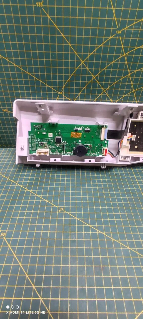 Панель Haier HW70-BP12969AS