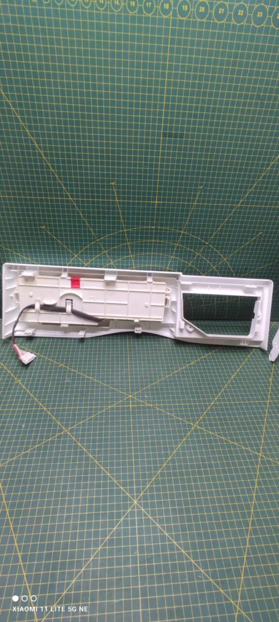 Панель Samsung Wf702U2BBWQ