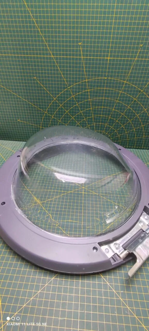Люк Ariston C 00379326 петля