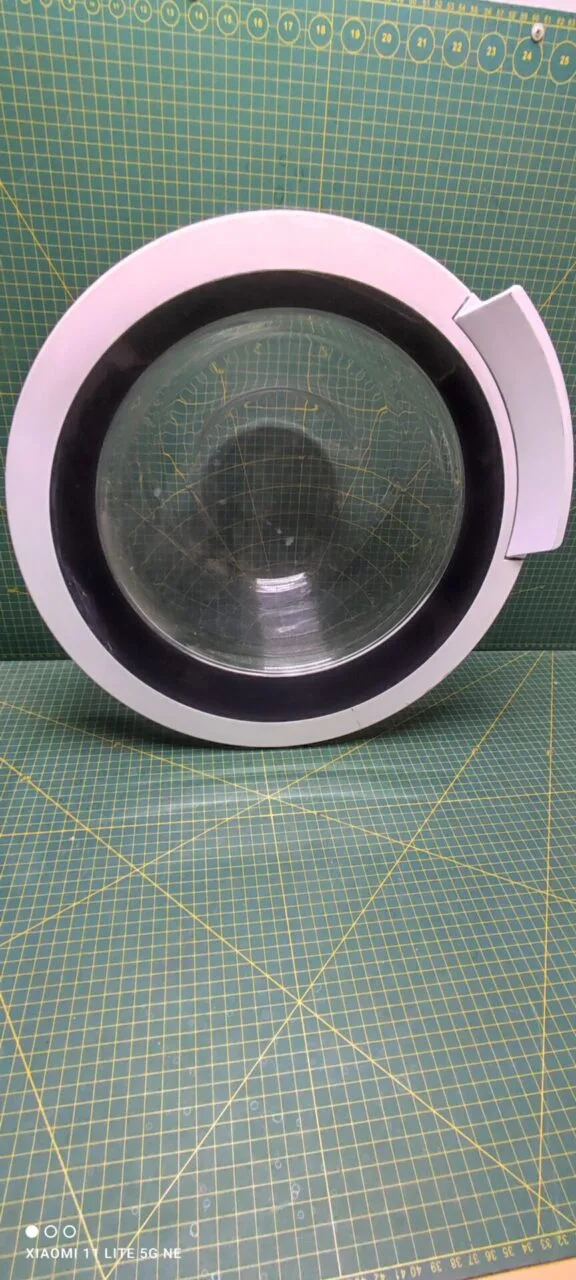Люк Bosch 400031 2е стекло