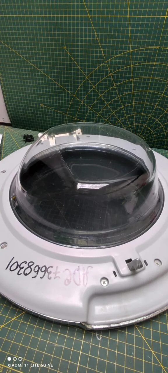 Люк LG ADC 7366301-3 с дефектом