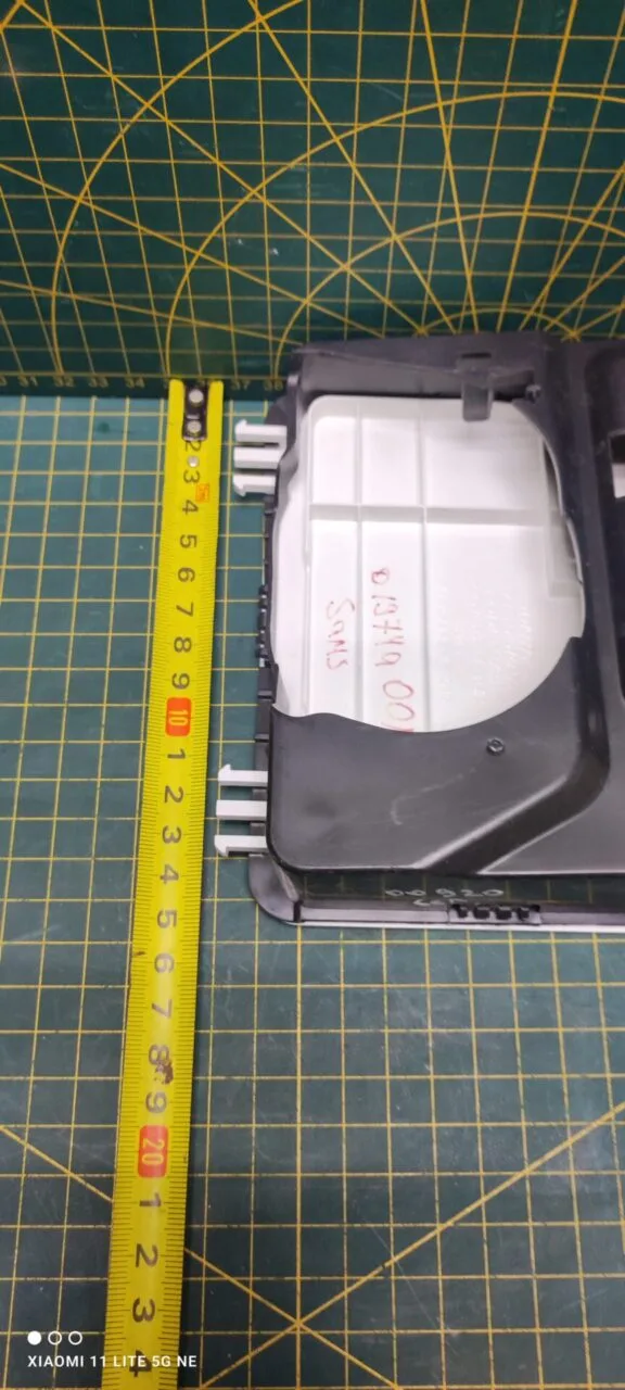 Панель сливного фильтра Samsung DC63-00920A ,белая