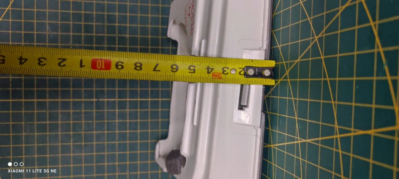 Панель сливного фильтра Samsung DC63-00920A тем. серая