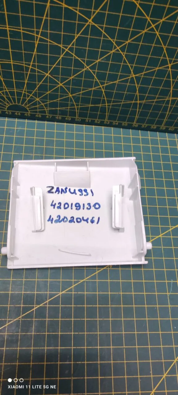 Панель сливного фильтра Zanussi 4201930,42020461
