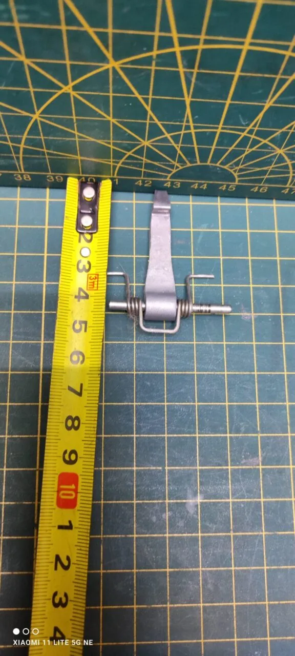 Крючок люка Samsung D 77648