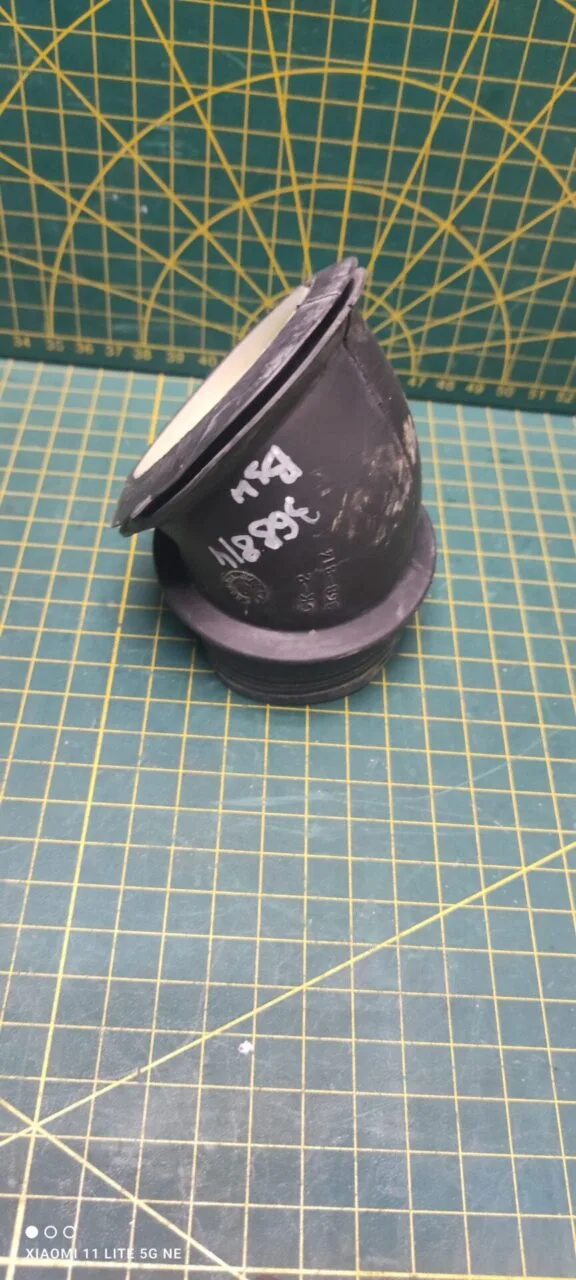 Патрубок Bosch 368814