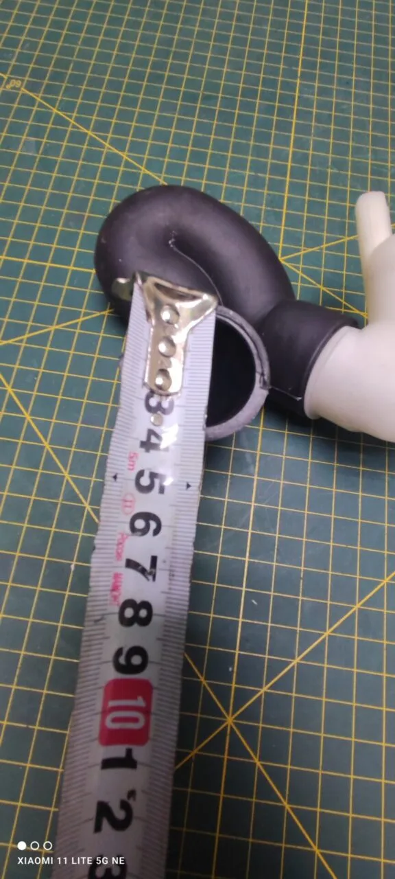 Патрубок Bosch 9000443035