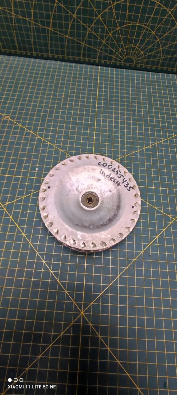 Крыльчатка Indesit  C 00255435-2