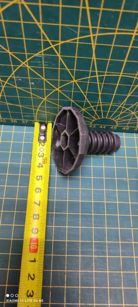 Ножка Ariston C 00260818 для пмм