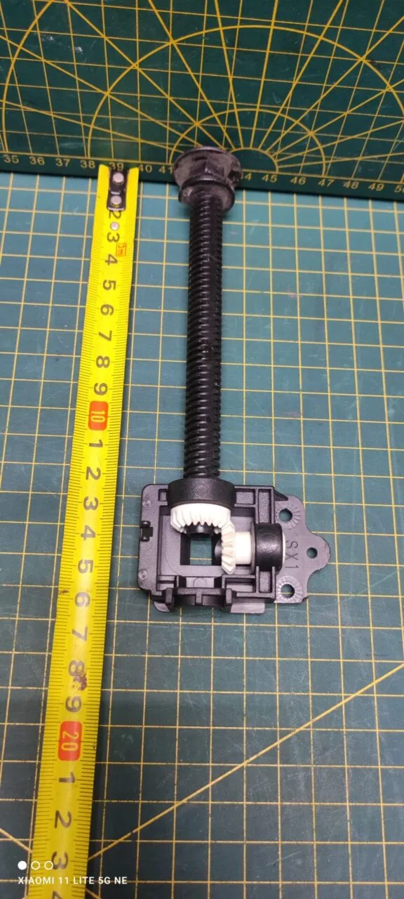 Ножка Electrolux 1173632009 для пмм