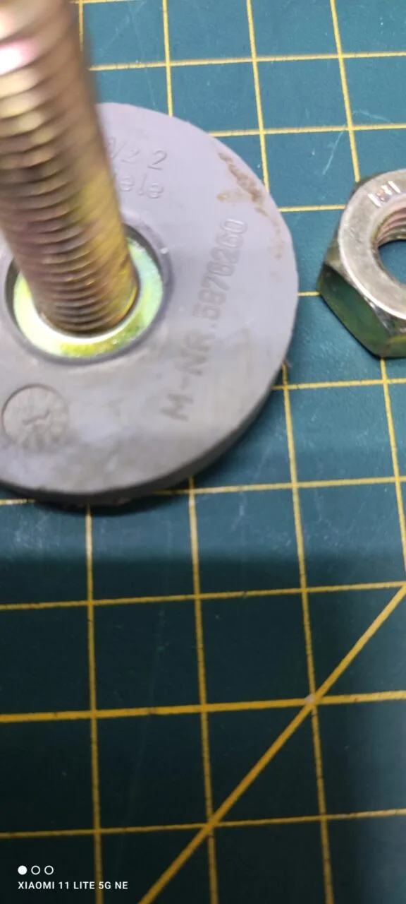 Ножка Miele 5876260 для см