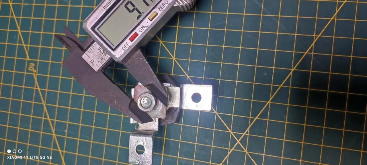 Ножка Electrolux 1245264005 для см