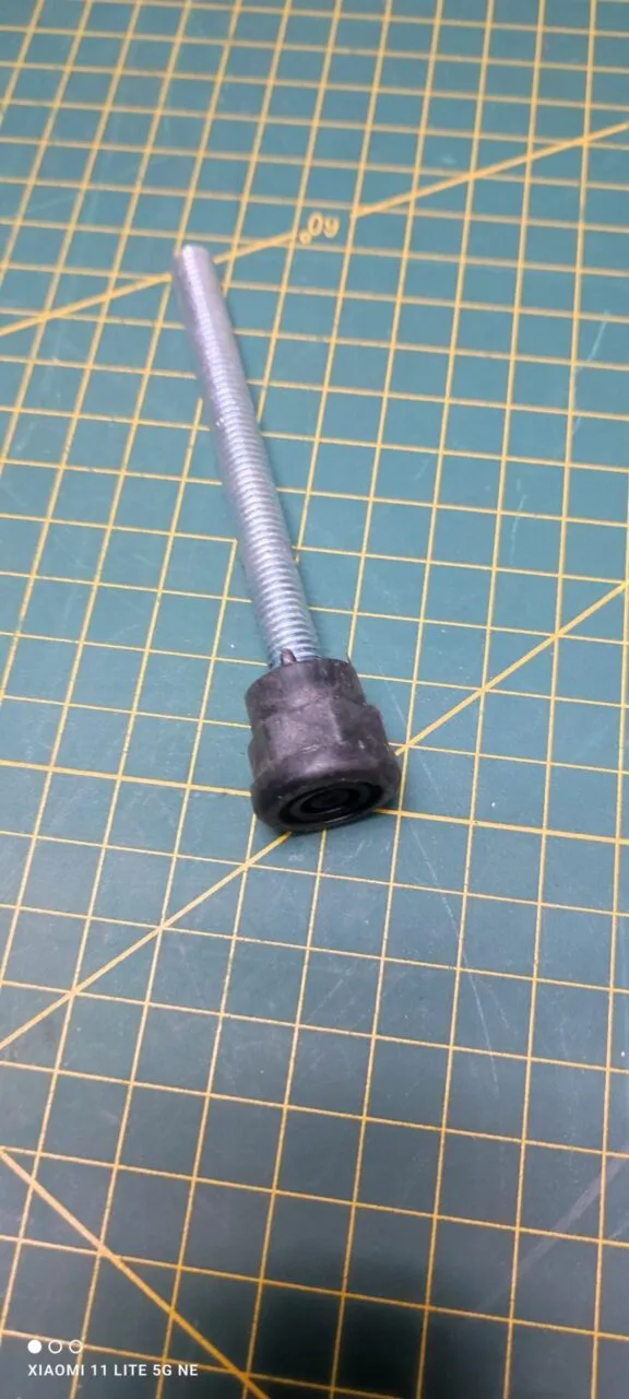 Ножка Dexp D 7768 для пмм