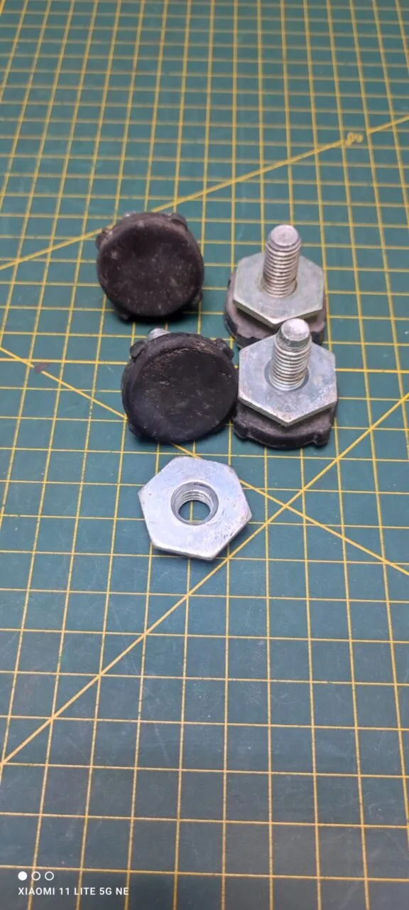 Ножки Samsung DC97-00920H комплект 4шт. для см