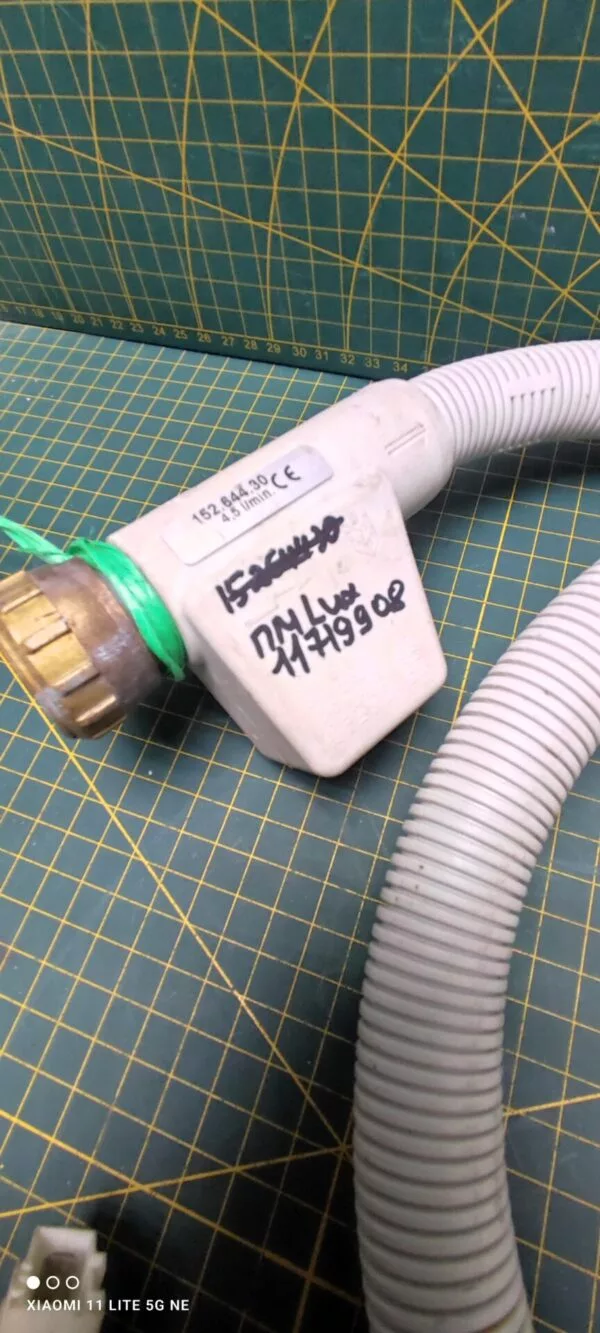 Шланг аквастопа Electrolux 11719908 для пмм