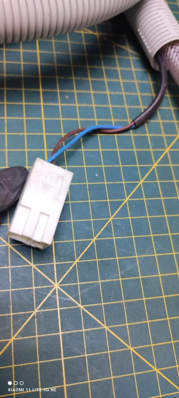 Шланг аквастопа Aeg 15264432 для пмм