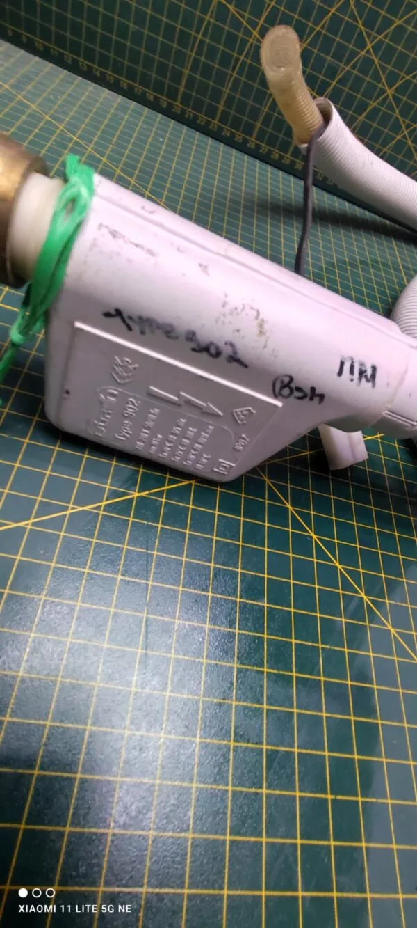 Шланг аквастопа Bosch Type 902 для пмм