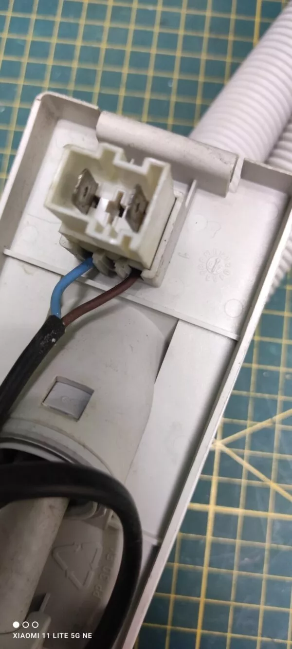 Шланг аквастопа Bosch 359038 2е поколение для пмм