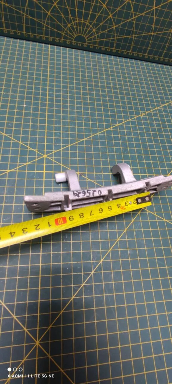Петля люка Samsung DC61-02562A +2втулки