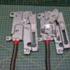Петли Electrolux 4055150280 Фиол. пара лев+правая для пмм