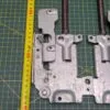 Петли Electrolux 4055316964 Фиол. пара лев+правая для пмм