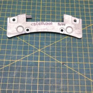Петля люка Beko 2808860100