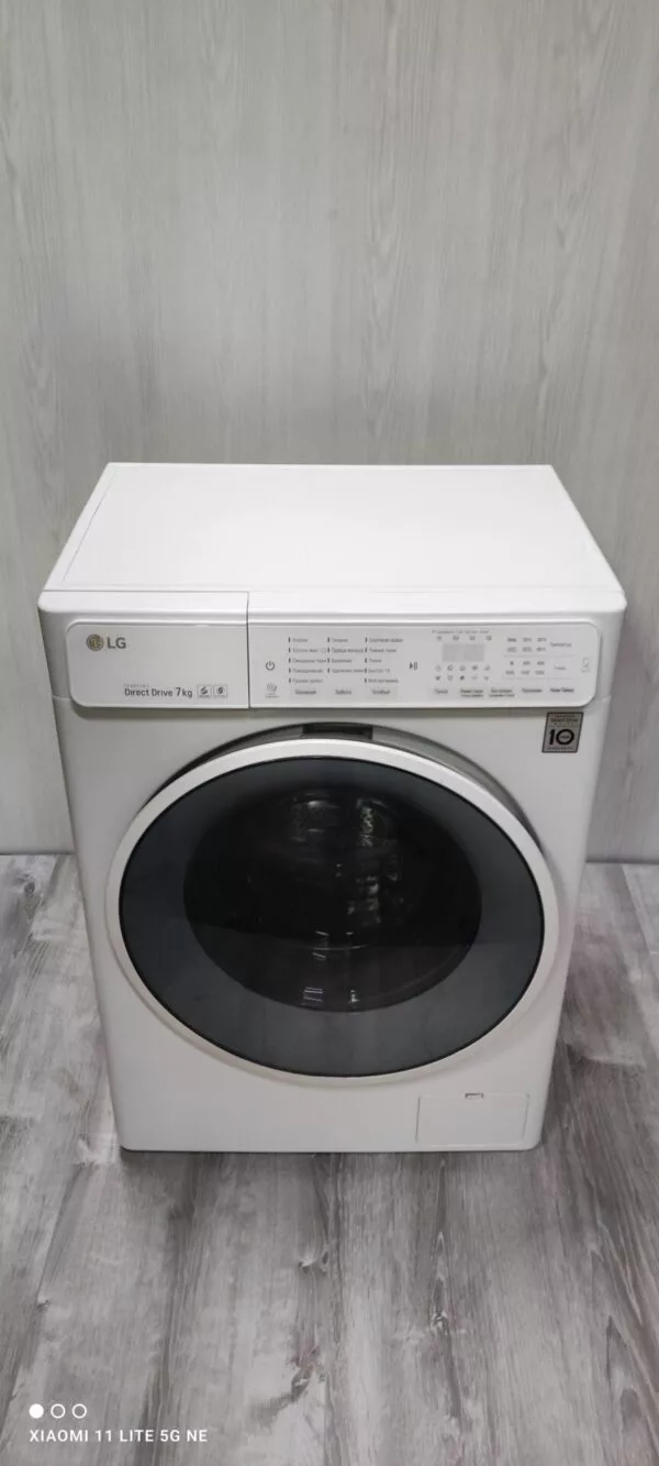 Стиральная машина LG F12B8TD 8кг.