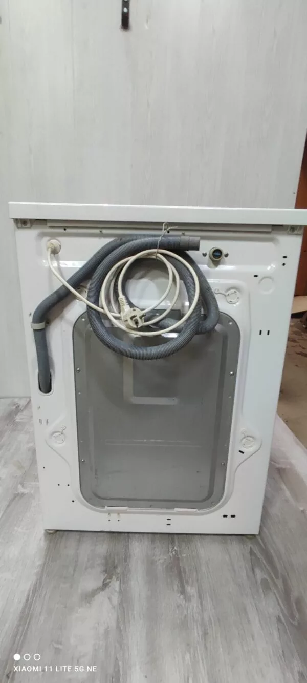 Стиральная машина LG F12U1HDN0 7кг.
