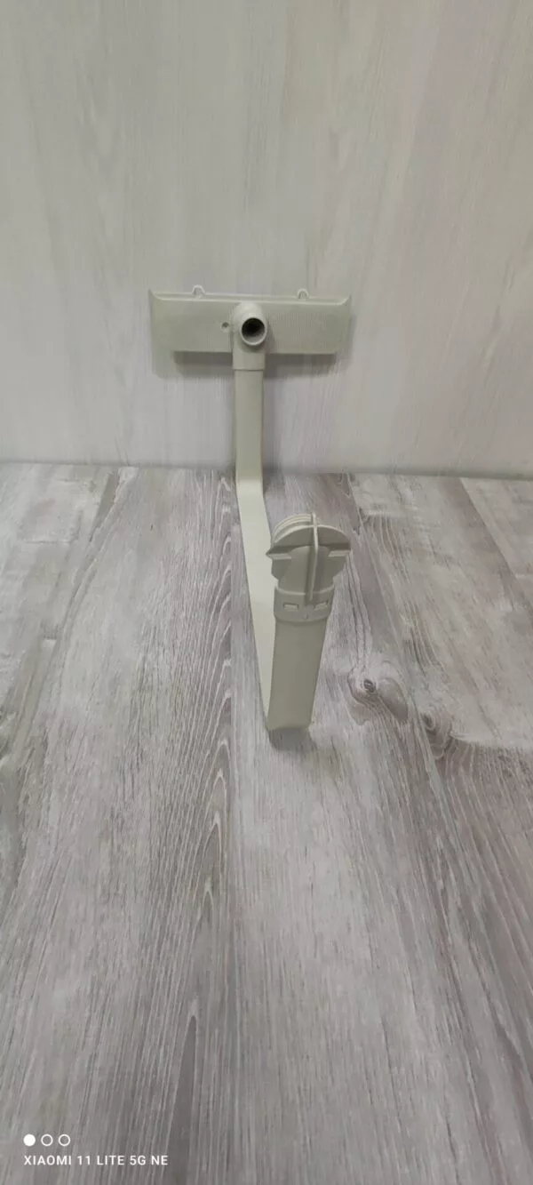Труба подачи воды Bosch 1737431095
