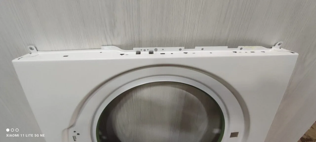 Передняя панель корпуса Haier 786438 к стиральной машине