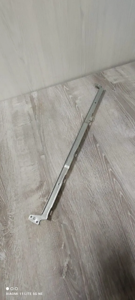 Планка нижняя Bosch 788431 S 84793для стиральной машины