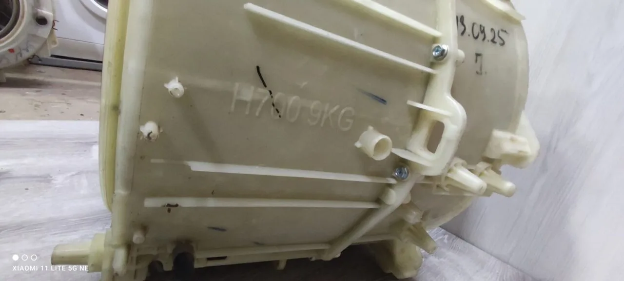 Бак в сборе Samsung DC61-001934a/03827a-eco 205/206 9кг.Без шкива. Только самовывоз!