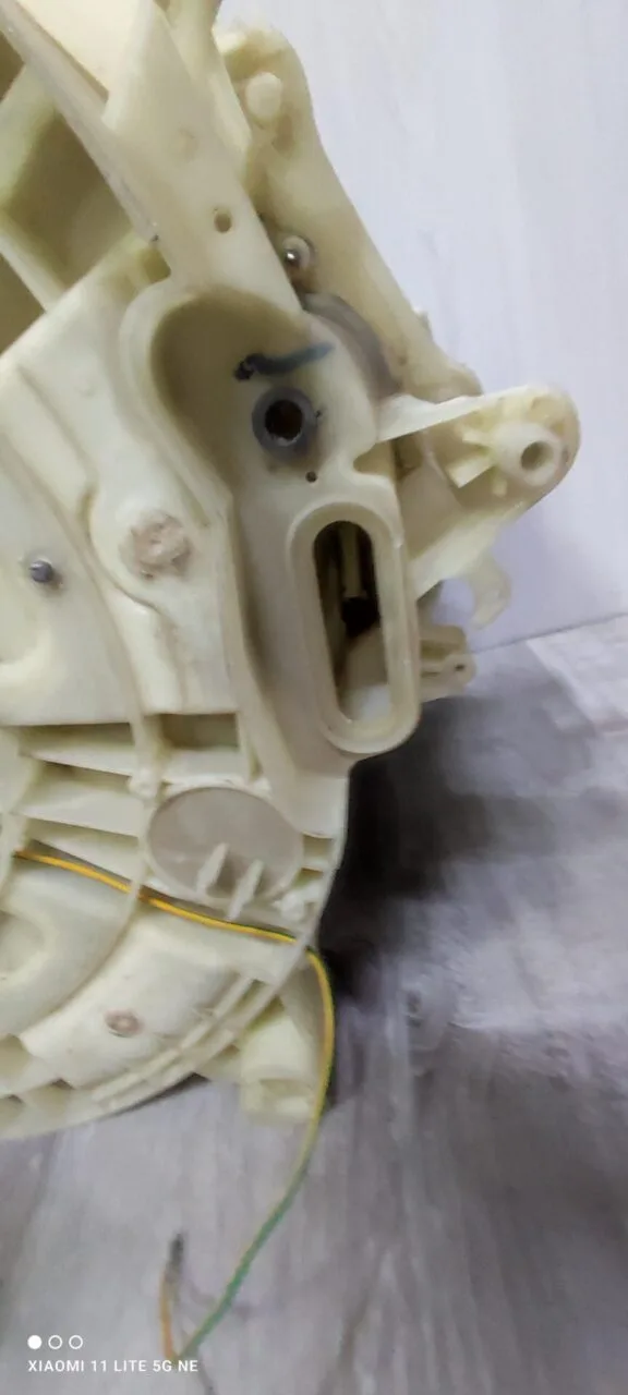 Бак в сборе Samsung DC61-001934a/03827a-eco 205/206 9кг.Без шкива. Только самовывоз!
