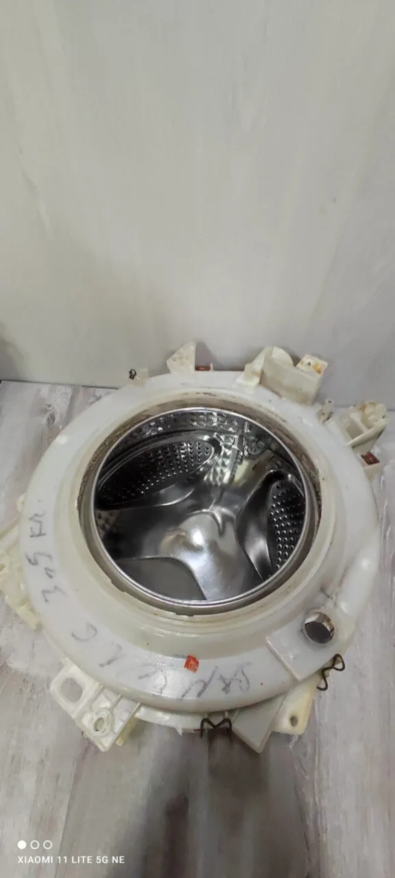 Бак в сборе Samsung DC61-00364a/00365a 203/204 3.5кг патрубок в бак Только самовывоз!