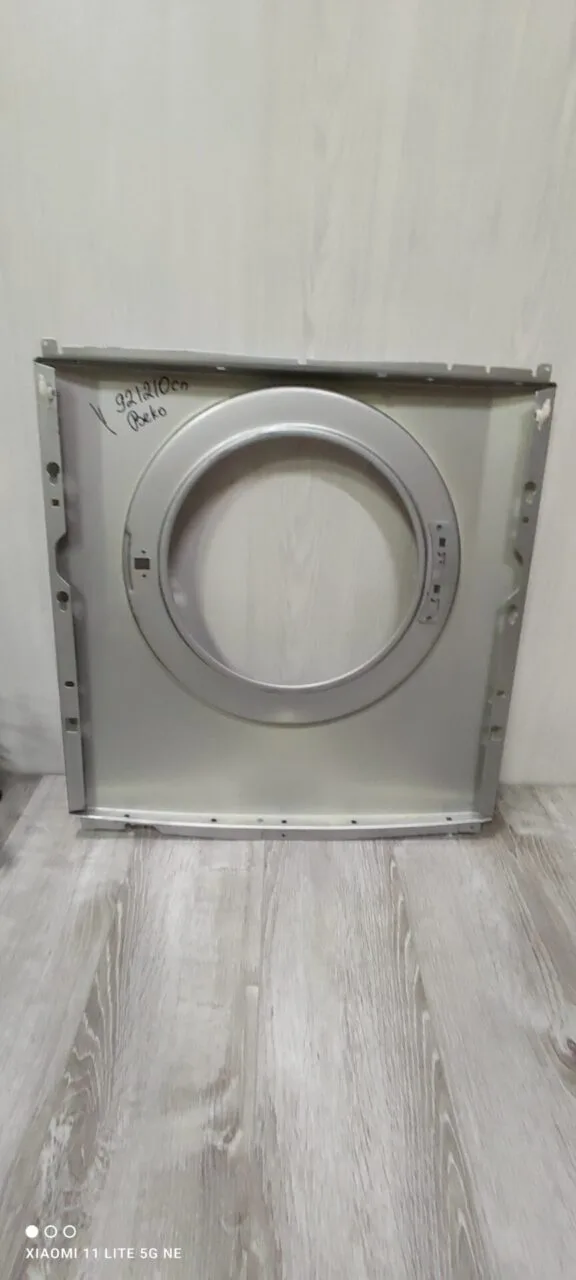 Передняя панель корпуса Beko 921210cn сер.