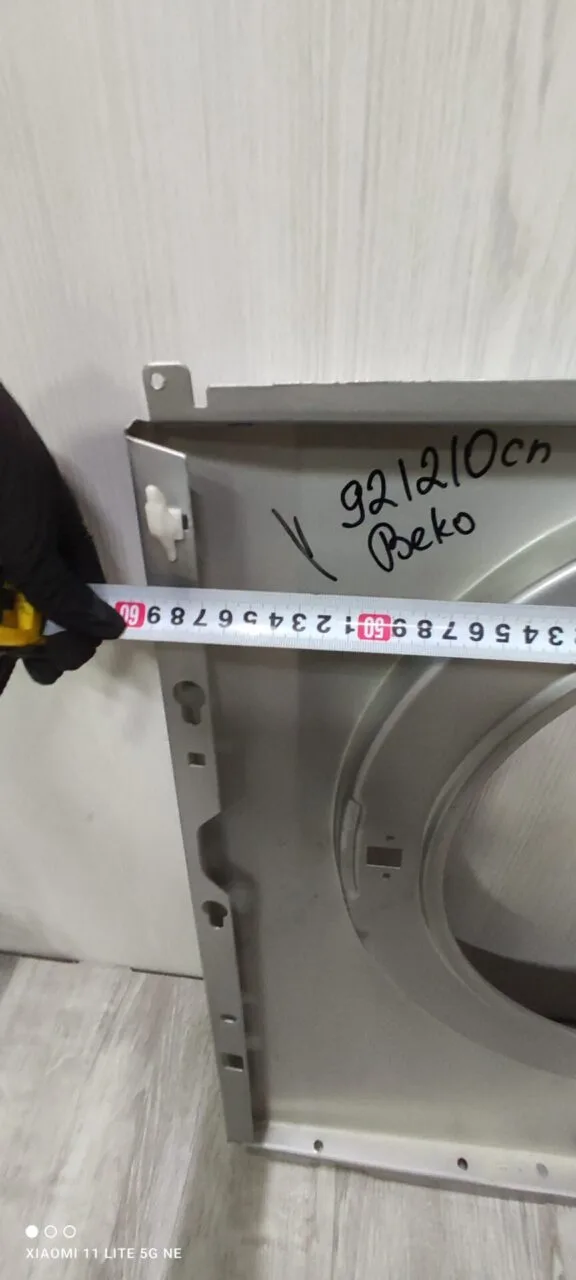 Передняя панель корпуса Beko 921210cn сер.