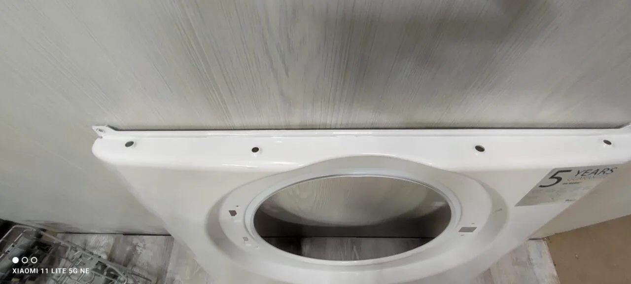 Передняя панель корпуса Whirlpool W 10807362