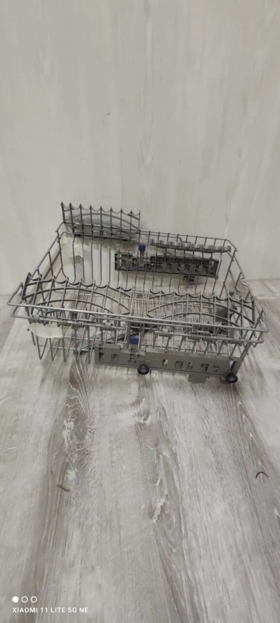 Верхняя корзина Beko 1799103000 45см.
