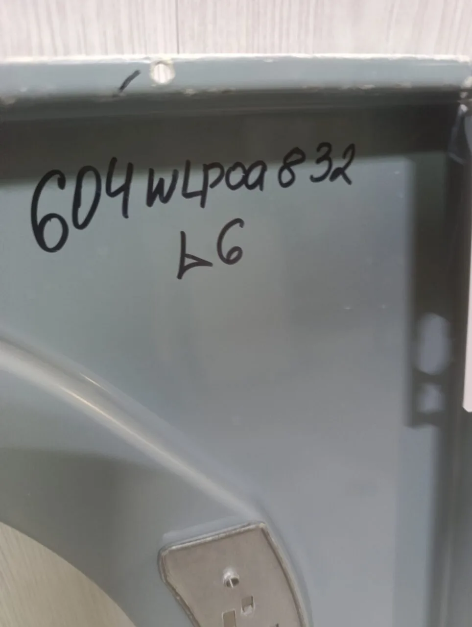 Передняя панель корпуса LG 604rwlpoa832