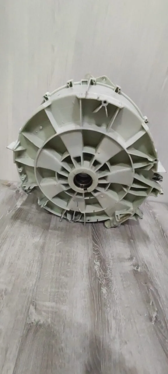 Задний полубак Bosch 5420000019 305/306 Log.8