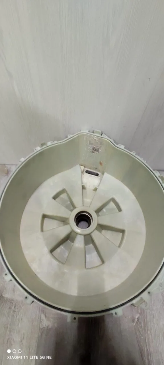 Задний полубак Bosch 5420000019 305/306 Log.8