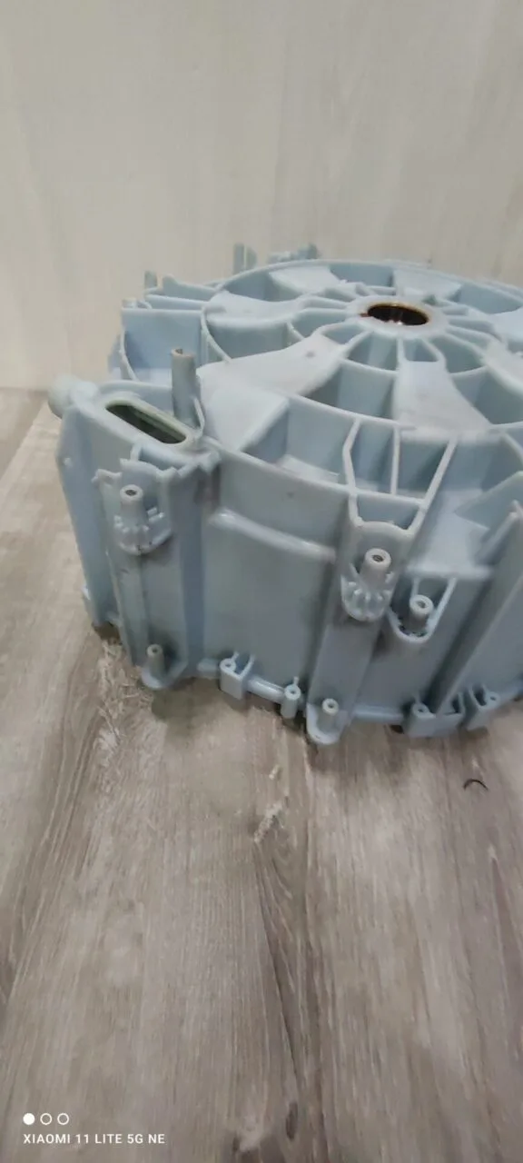 Задний полубак Bosch 9000132431 205/206 Log.7.8