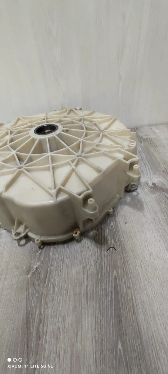 Задний полубак Bosch 5550006246 , 555000018 305/306