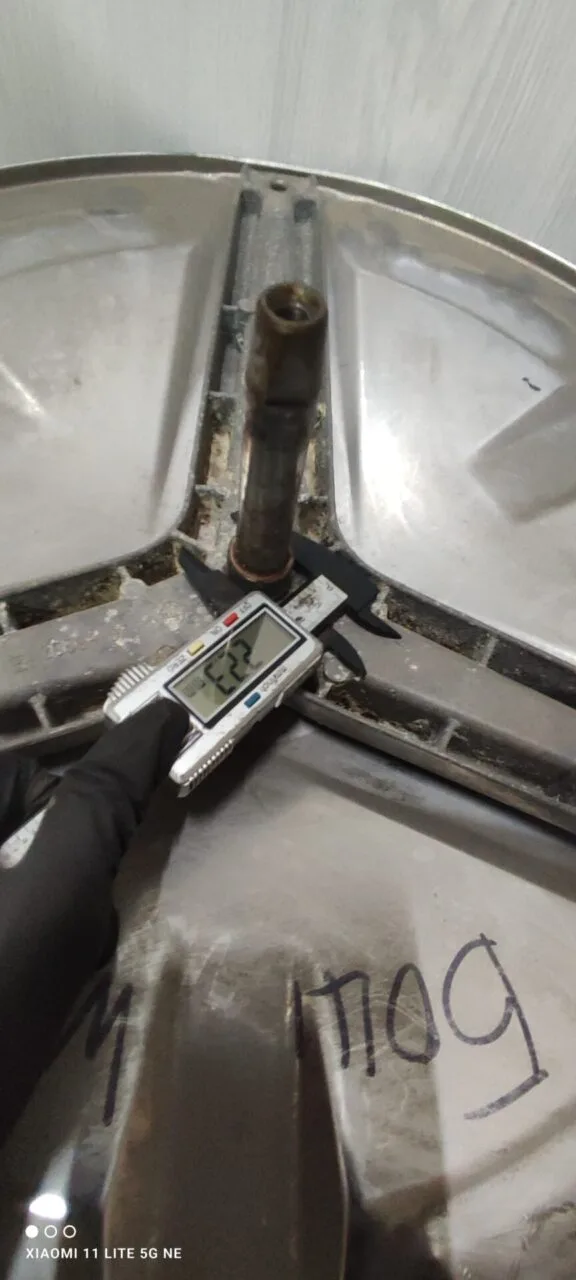 Барабан с крестовиной Bosch wf0190 203/203