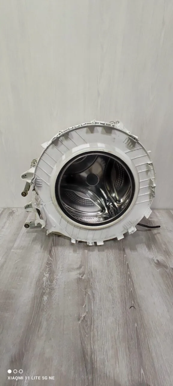 Бак в сборе Bosch 9000169168/9000186683 205/206 Большой груз Только самовывоз!