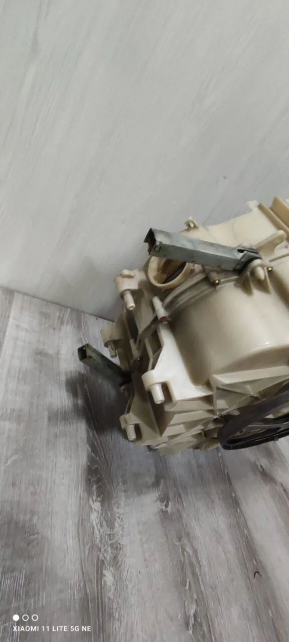 Бак в сборе Bosch 5550005618/555005044 305/306 Малый груз Только самовывоз!