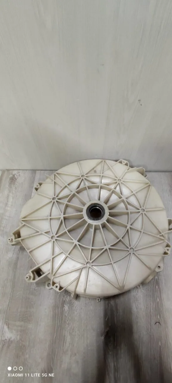 Задний полубак Bosch 9000186681 9000498120 204/205 maxx4-5