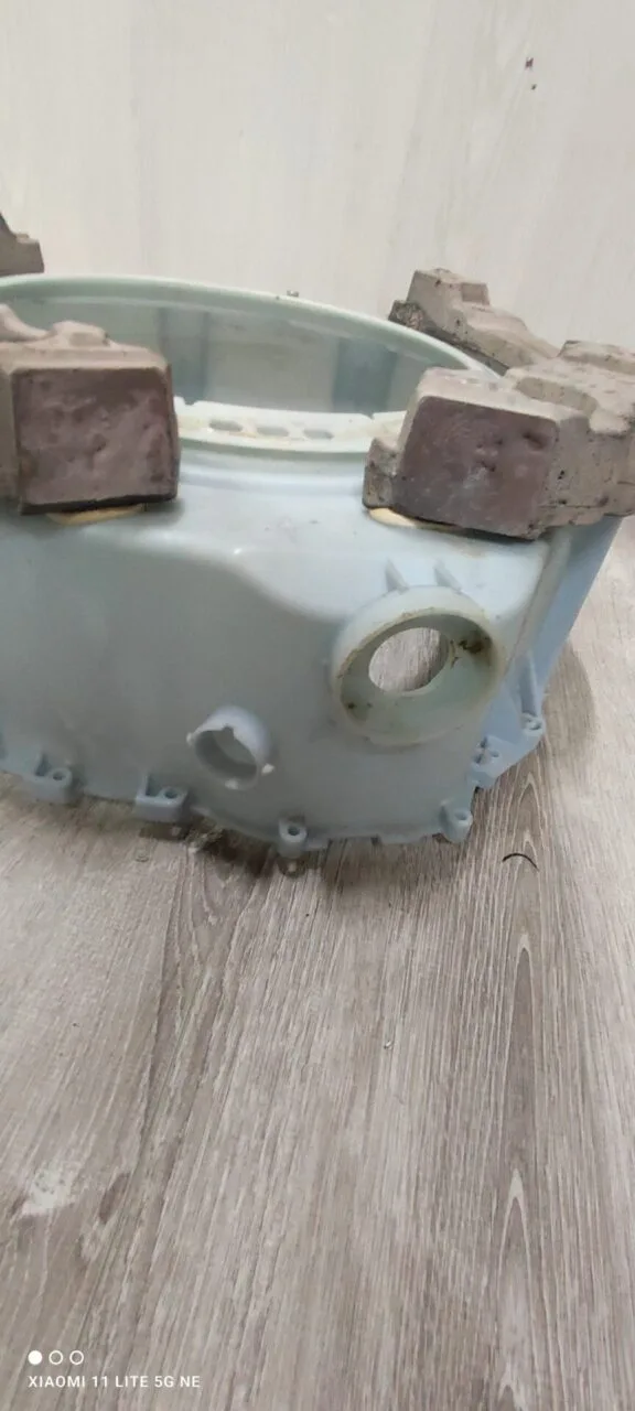 Передний полубак Bosch 9000213427 С грузом. Только самовывоз!