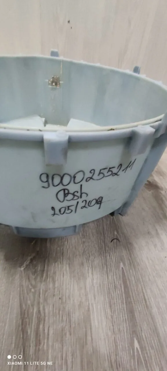 IMG_20260226_105535 Задний полубак Bosch 9000255211 205/206 Log.7.8