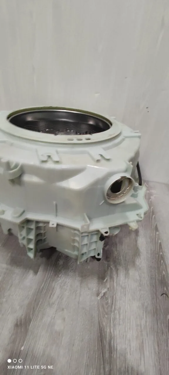 Бак в сборе Bosch 8001097926/8001209234 Только самовывоз!